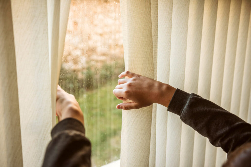 Estores contra cortinas, ¿con qué me quedo?