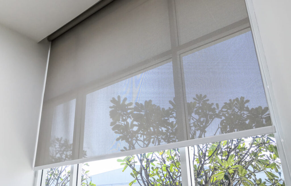 Qué tipo de cortinas elegir según tus ventanas